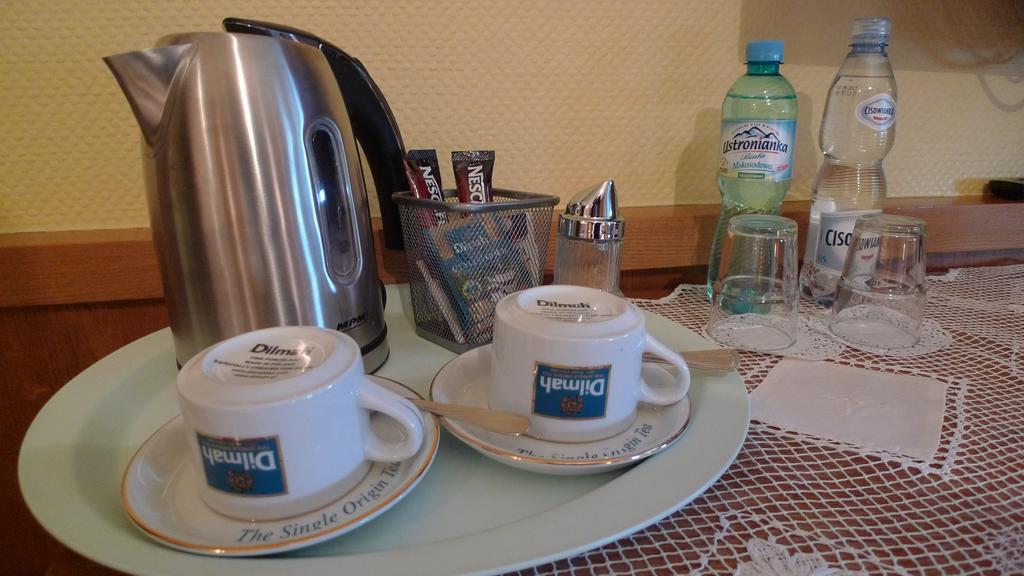 Hotel Gosciniec Stara Kuznia à Debska Kuznia Chambre photo